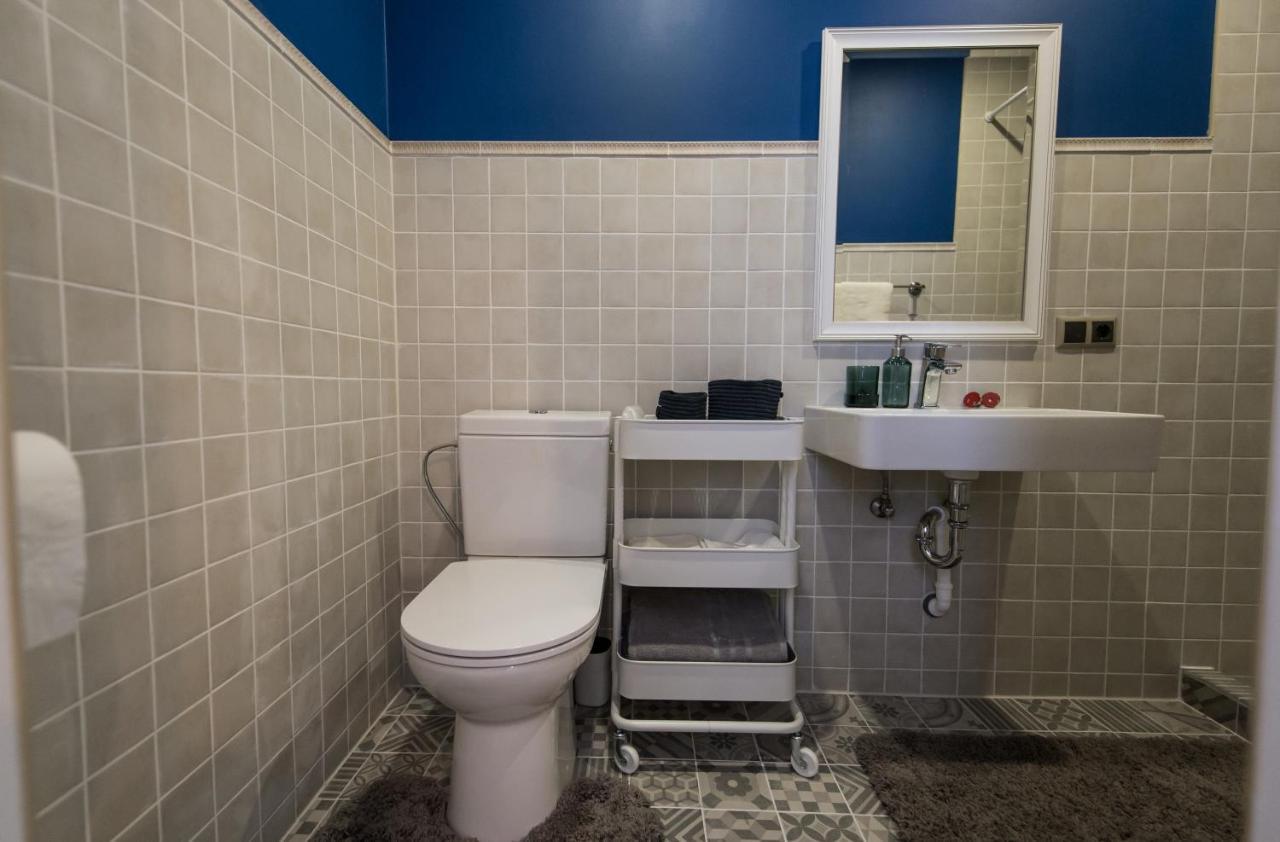 Hotel Emily Ryga Zewnętrze zdjęcie