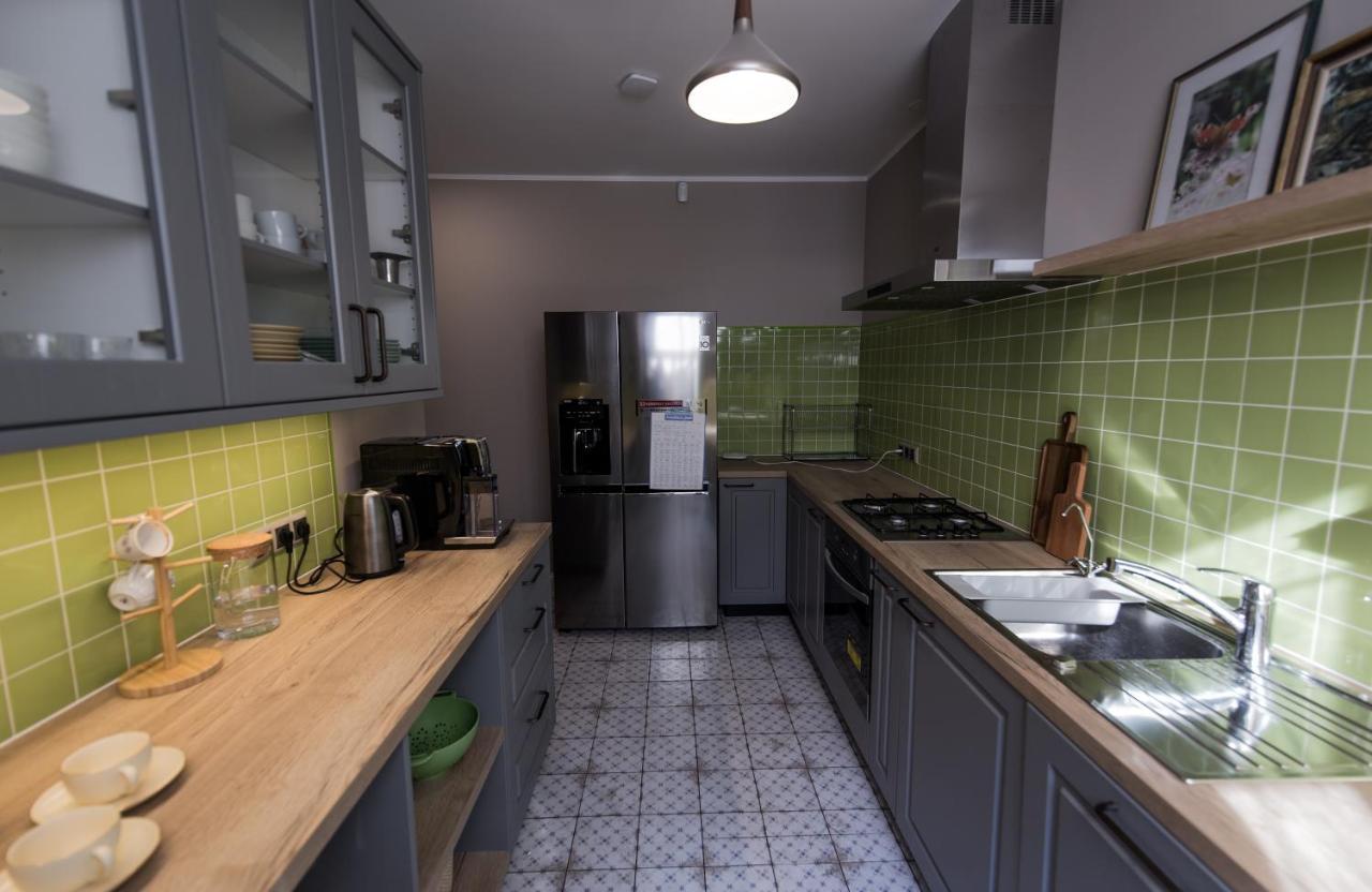 Hotel Emily Ryga Zewnętrze zdjęcie